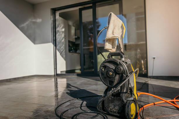 Best Pool Deck Cleaning  in Raytown, MO